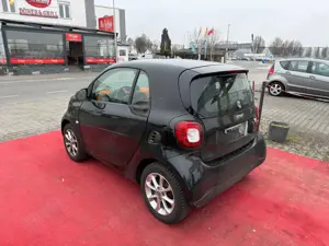 smart forTwo 453 91 PS *KLIMA*SITZHEIZUNG*TEMPO*EU-6*GEPFLEGT* Bild 5