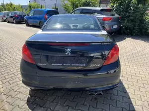 Peugeot 207 CC 1.6 16V VTi 120 Sport - 8fach bereift Bild 5