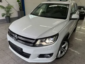 Volkswagen Tiguan 2.0 TDI*AUTO*R-LIN*4M*PANO*RFK*DYNA*BI-XN