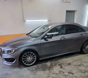 Mercedes-Benz CLA 220 CLA 220 CDI 7G-DCT AMG Line