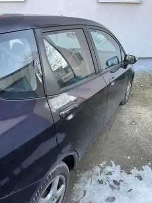 Honda Jazz Jazz 1.4 ES - TÜV Neu Bild 5