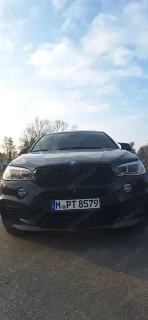 BMW X6 xDrive50i