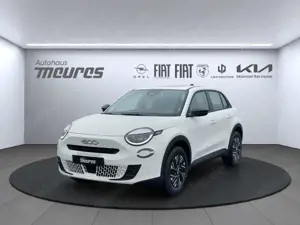 Fiat 600 Hybrid Business Edit. (auch La Prima verf.) 110 PS