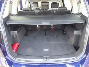 Volkswagen Touran Comfortline 1.5 TSI Goal *7-Sitzer* Bild 5