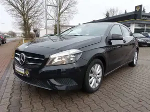Mercedes-Benz A 180 Style Klima Navi SHZ Parkassistent