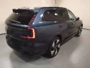 Volvo EX90 Single Motor Plus Pure Electric 2WD Bild 4