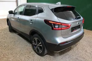 Nissan Qashqai N-Connecta Automatik, alle Extras! Bild 4