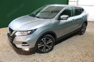 Nissan Qashqai N-Connecta Automatik, alle Extras! Bild 3