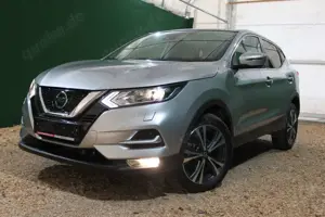 Nissan Qashqai N-Connecta Automatik, alle Extras! Bild 2