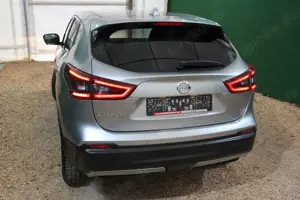 Nissan Qashqai N-Connecta Automatik, alle Extras! Bild 5