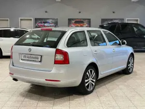 Skoda Octavia Combi 2.0 TDi Klima*SHZ*PDC*Standheizung Bild 4