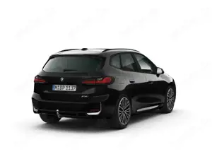 BMW 218 Active Tourer i M Sport HUD Pano AHK-klappbar Bild 3