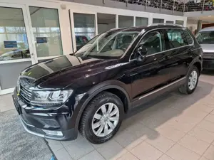Volkswagen Tiguan Highline BMT 4Motion 180PS PANO 1. HAND