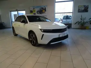 Opel Astra Edition Allwetterreifen, Sitzheizung, Lenkradhzg. Bild 4