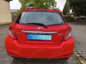 Toyota Yaris 1.4 D-4D Life Bild 4