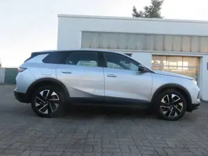 Opel Grandland 1.2 48V NEUES MODELL elektr. Heckklappe,Navigation