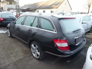 Mercedes-Benz C 220 T Special Edition Bild 2