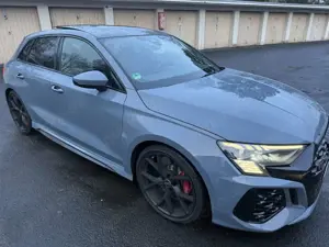 Audi RS3 2.5 TFSI quattro