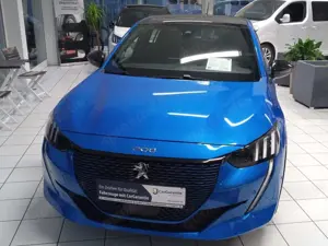 Peugeot 208 e- GT TOP GEPFLEGT  1.HAND