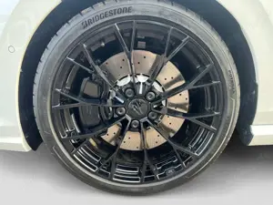 Volkswagen Golf R 2,0TSI 245kW 4MOTION BLACK AKRAPOVIC PANO Bild 5