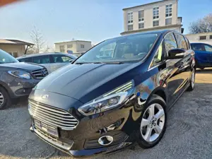 Ford S-Max S-MAX Titanium