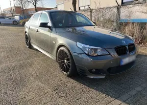 BMW 523 523i Aut. Bild 2