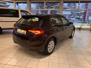 Skoda Fabia Selection DSG*Parkpilot*DAB*SHZ*5J/100TKM Garantie Bild 3