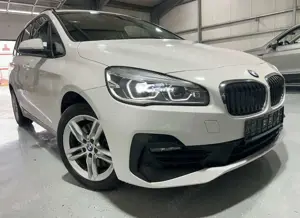 BMW 218 218 d Sport Line Digital Ambien Kamera Key-Go 7Sit