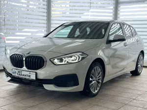 BMW 118 i Aut.KAMERA SPORTS. KeylessG Lnkrdheiz Alu17