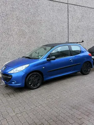 Peugeot 206 +Plus Bild 2