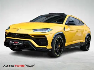 Lamborghini Urus Capsule *CARBON-PANO-HUD-360°-SERVICE NEU*