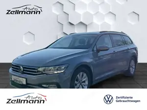 Volkswagen Passat 2.0TDI Conceptline DSG 110kW AHZV LED Rückfahrkame