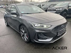 Ford Focus ST X Turnier 2.3 AT. Pano/aAHK/ACC -34%* Bild 5