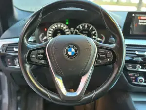 BMW 520 520i Aut. Luxury Line Bild 4