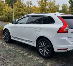 Volvo XC60 D5 AWD Geartronic Linje Inscription Bild 3