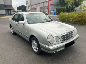 Mercedes-Benz E 200 Elegance, Schiebedach,ALU,