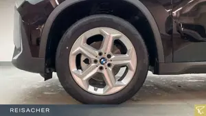 BMW X1 sDrive18i Autom. Parksystem Sitzheizung Bild 3
