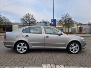 Skoda Octavia 1.8 TSI DSG Elegance Bild 5