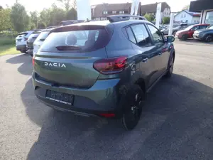 Dacia Sandero Stepway Expression Bild 3