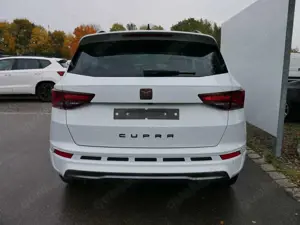 CUPRA Ateca 2,0 TSI DSG 4x4*AHK-SCHWENKBAR*NAVI*PDC*KAMERA*... Bild 2