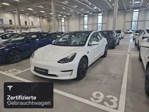 Tesla Model 3 Performance