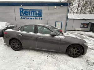 Alfa Romeo Giulia 2,2 D 16V 132KW, ACC, Kamera, Navi, Alu, DAB Bild 2