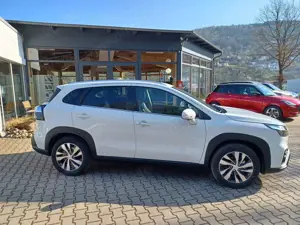 Suzuki S-Cross 1.4 Boosterjet Hybrid ALLGRIP Comfort Plus 5 J Gar Bild 3