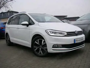 Volkswagen Touran 1,5 Comfortline ACC LED AHK 7Sitzer SHZ BMT
