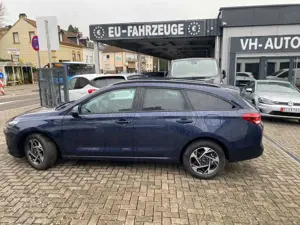 Hyundai i30 cw1.5T*LED HSW*NAVI*R.KAMERA PDC vohi*Sitzheizung Bild 4