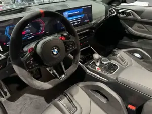 BMW M4 Cabrio Competition CARBON SITZE Bild 5
