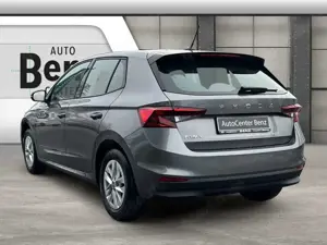 Skoda Fabia 1.0 MPI Essence *LED*VZE*LA*VC*SHZ*eCALL Klima Bild 3