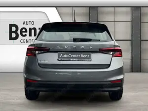 Skoda Fabia 1.0 MPI Essence *LED*VZE*LA*VC*SHZ*eCALL Klima Bild 4