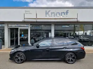 BMW 318 i Touring M Sport Bild 2