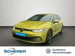Volkswagen Golf VIII STYLE 1.5 eTSI DSG IQ.LIGHT NAVI REAR